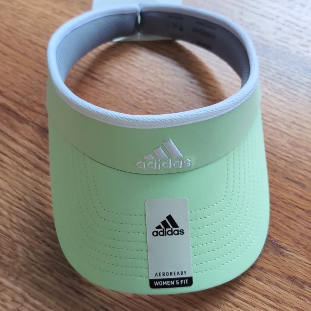 Adidas aero ready visor 💚🤍NEW!